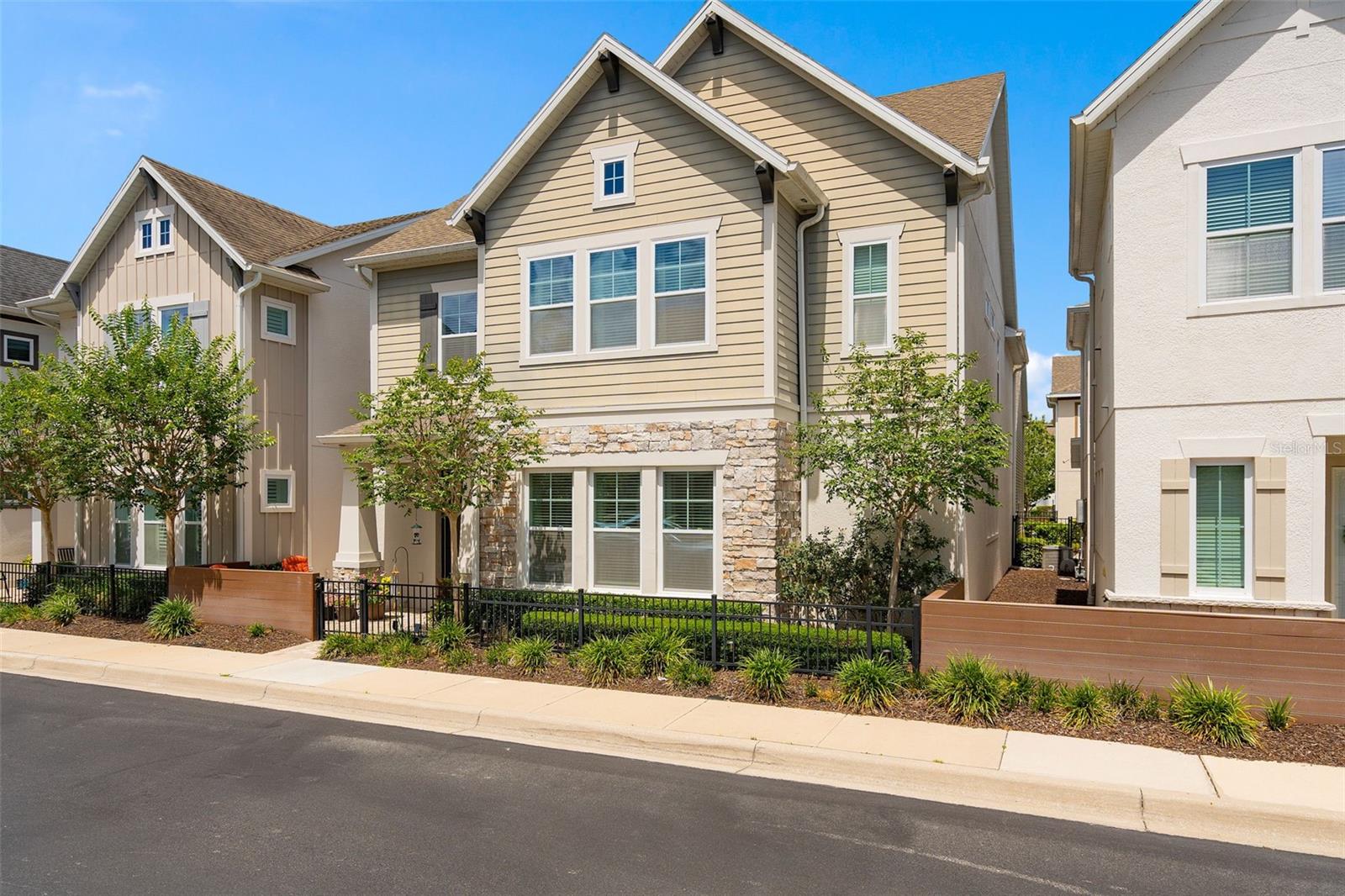 344 WHEELHOUSE LN — photo 2