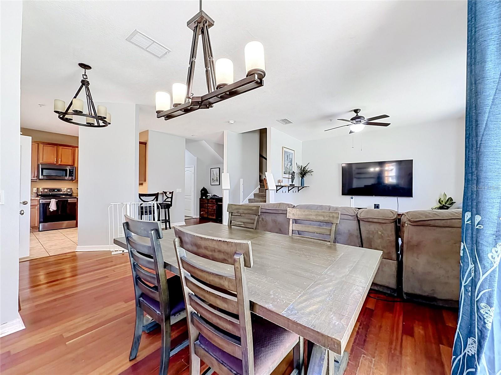 3531 PINE OAK TRL — photo 3