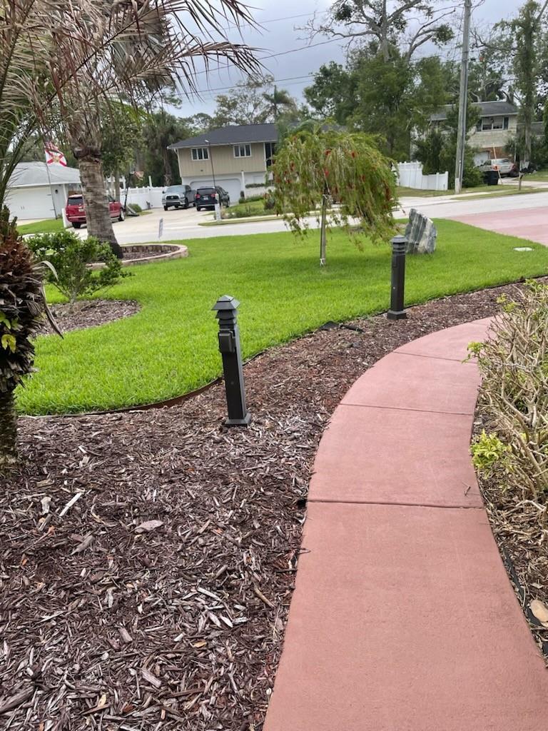 19 SANCHEZ AVE — photo 3
