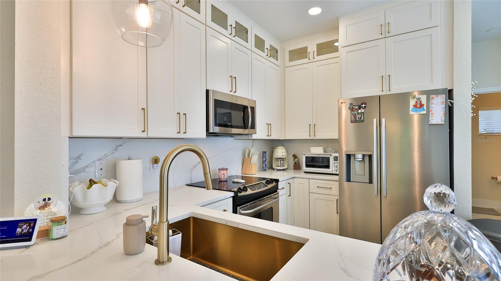 1102 BERKMAN CIR — photo 12
