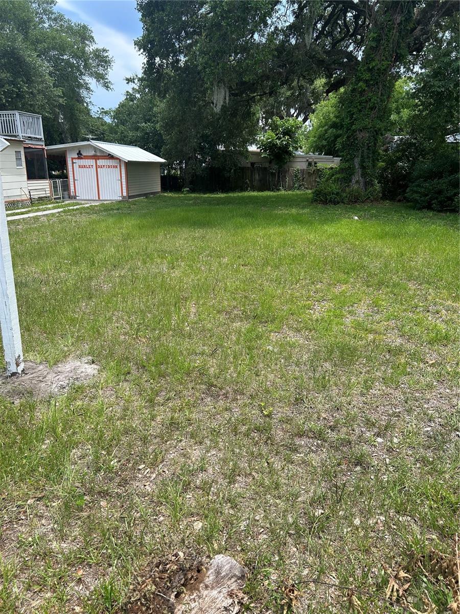 147 KINGSTON AVE — photo 4
