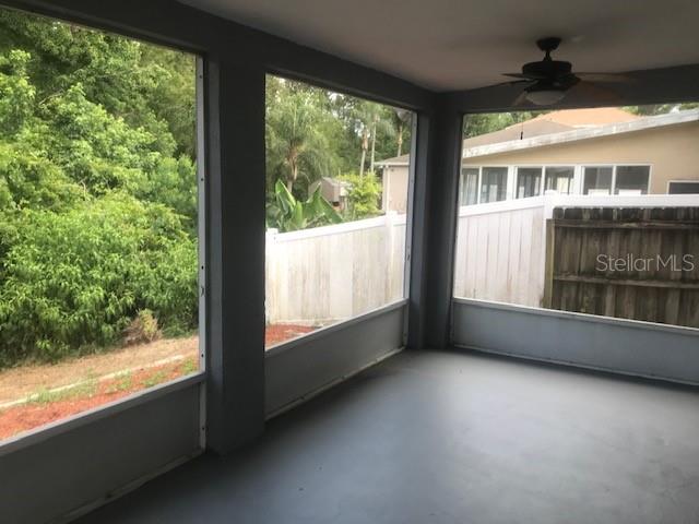 139 OAK VIEW PL — photo 11