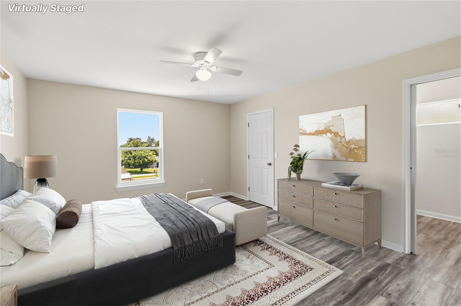 2242 N NORMANDY BLVD — photo 10