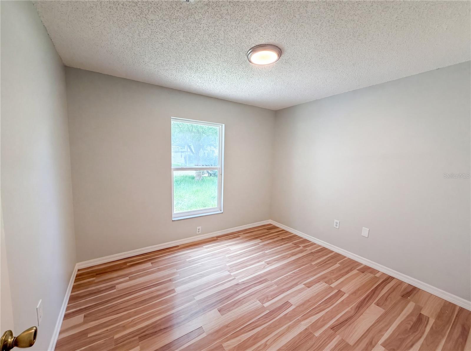 1360 WILDBERRY LN — photo 9