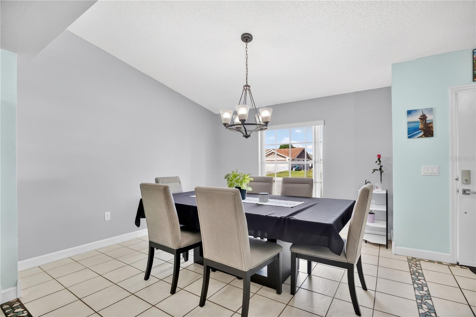 1779 MEREDITH AVE — photo 5