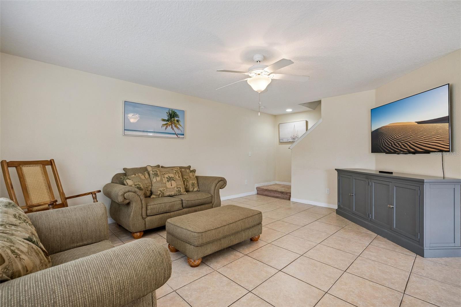 450 CARINA CIR — photo 9