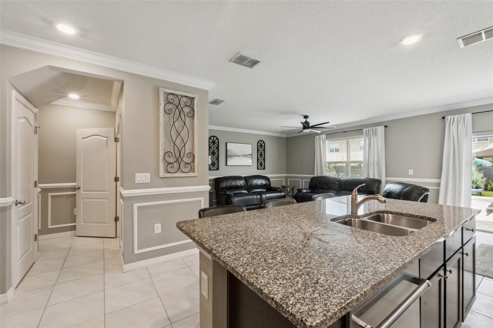 358 LAZIO CIR — photo 11