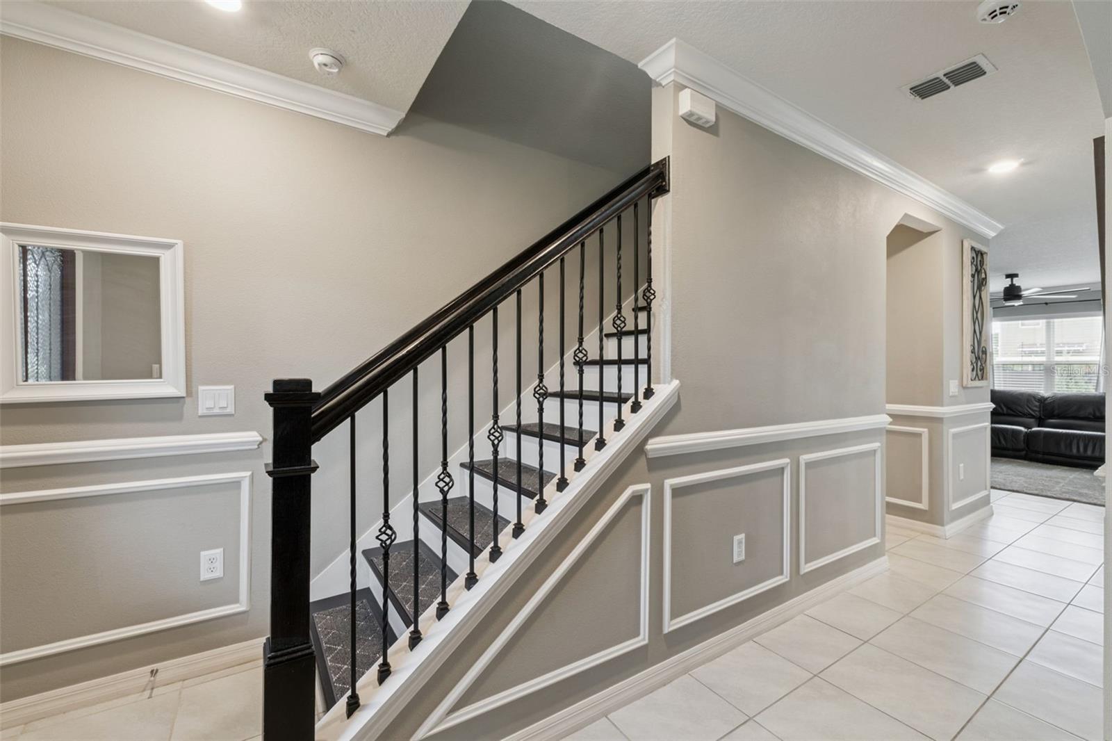 358 LAZIO CIR — photo 9
