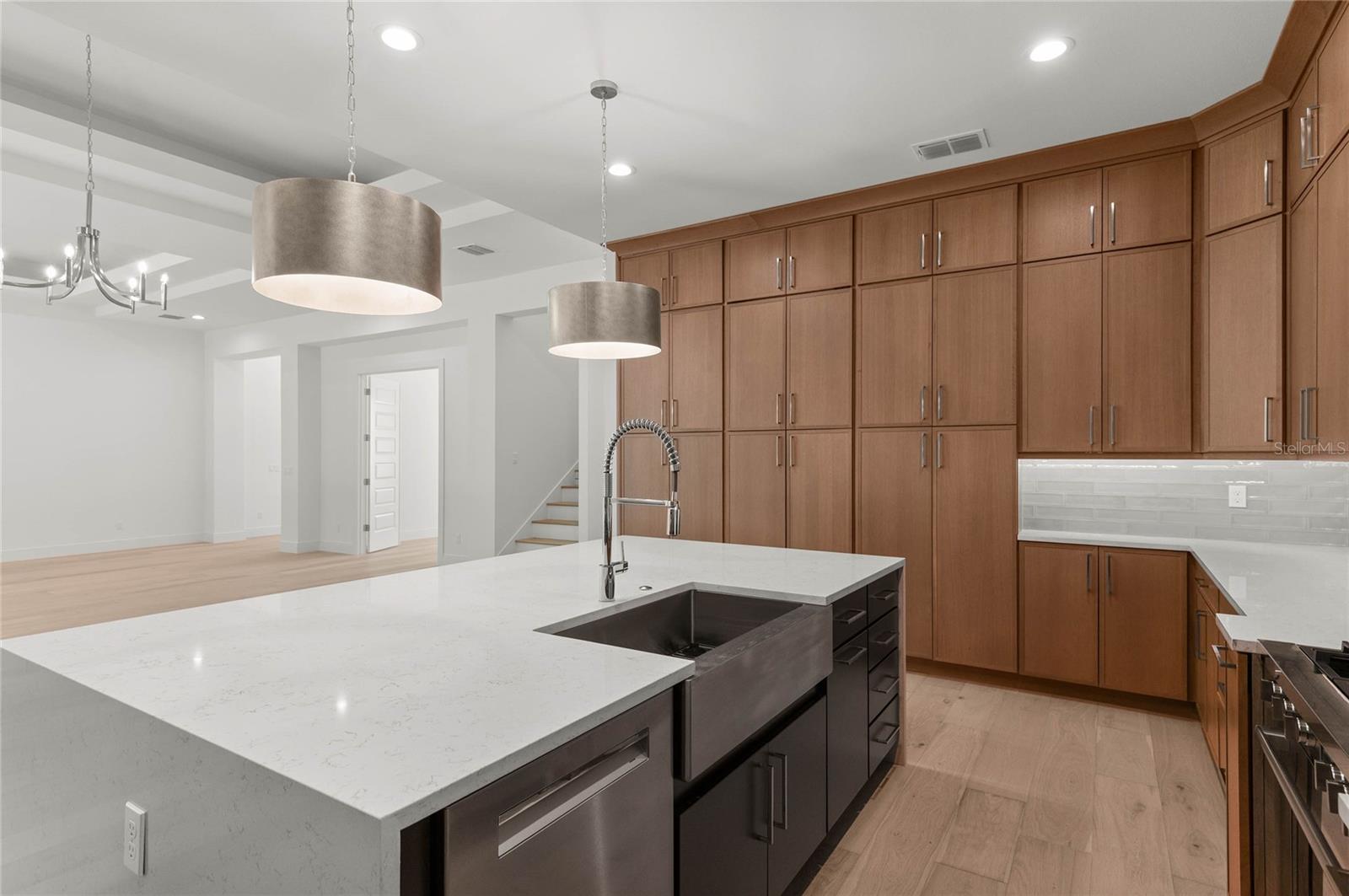 1605 MANOR WOODS WAY — photo 10