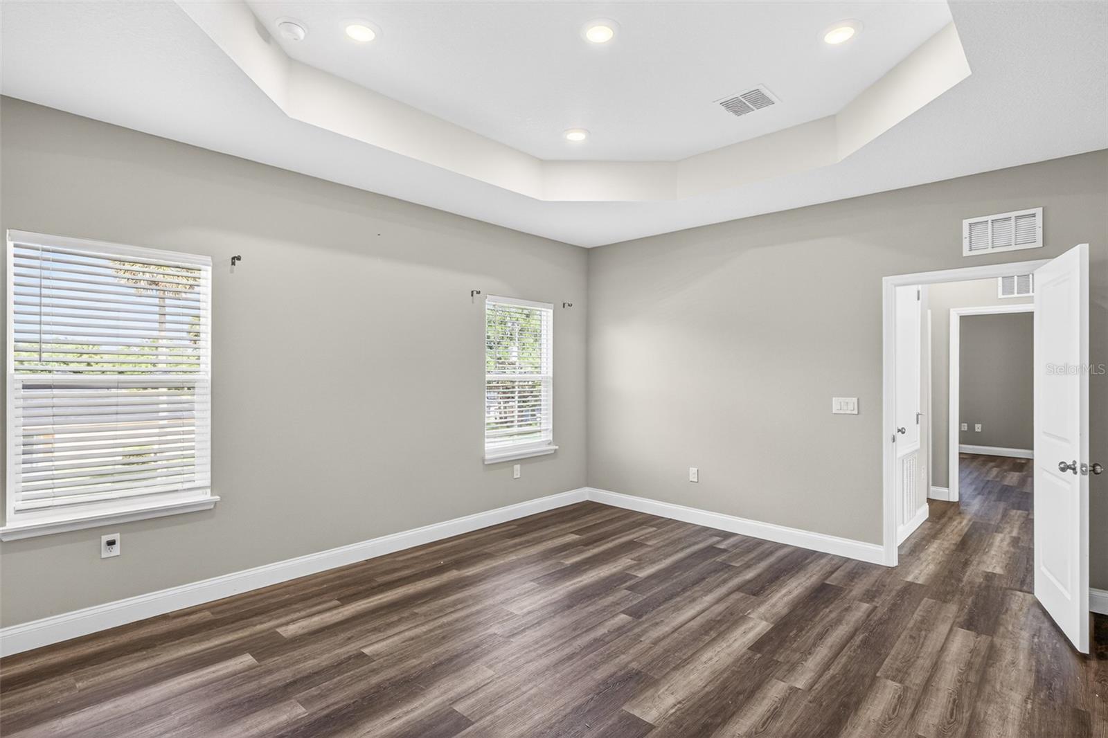 801 PECAN AVE — photo 10