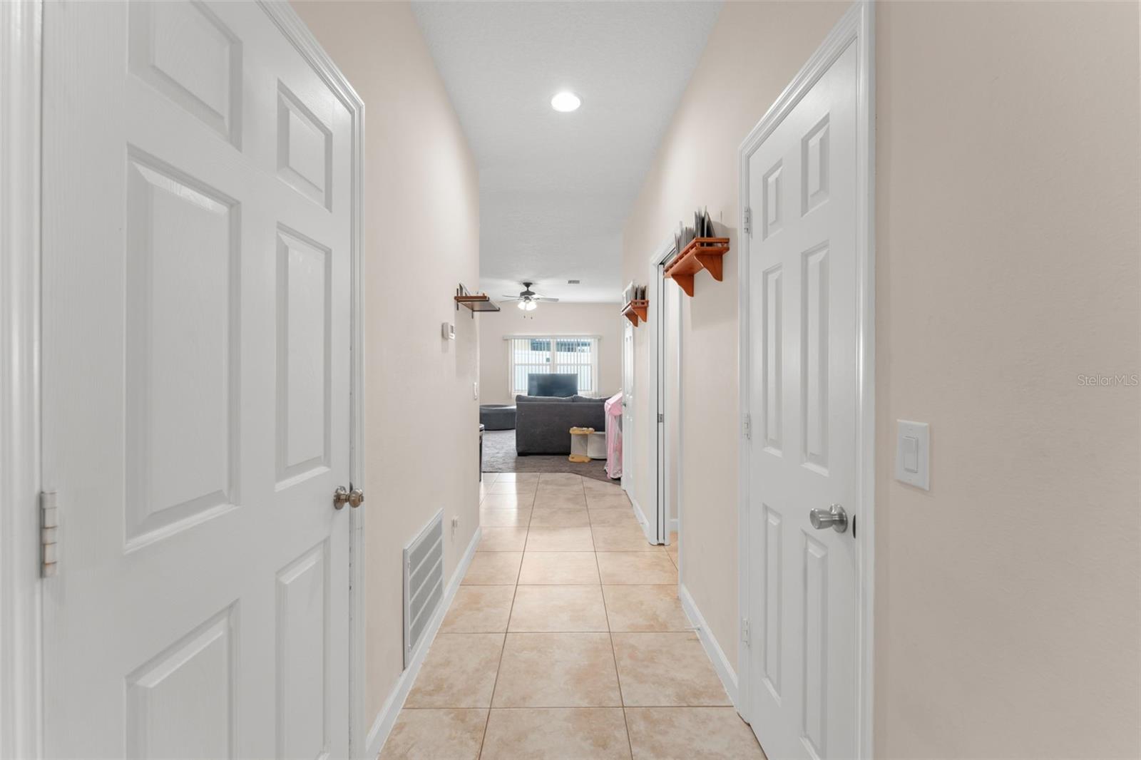 1880 PETERSON PL — photo 3