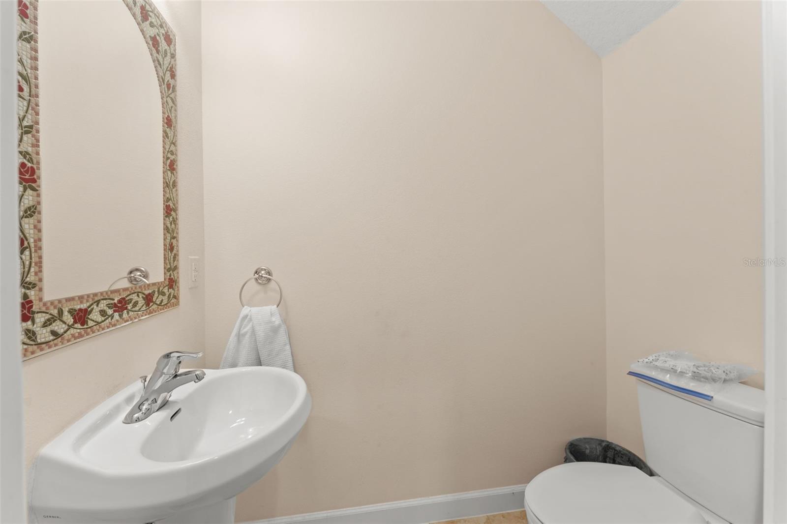 1880 PETERSON PL — photo 4
