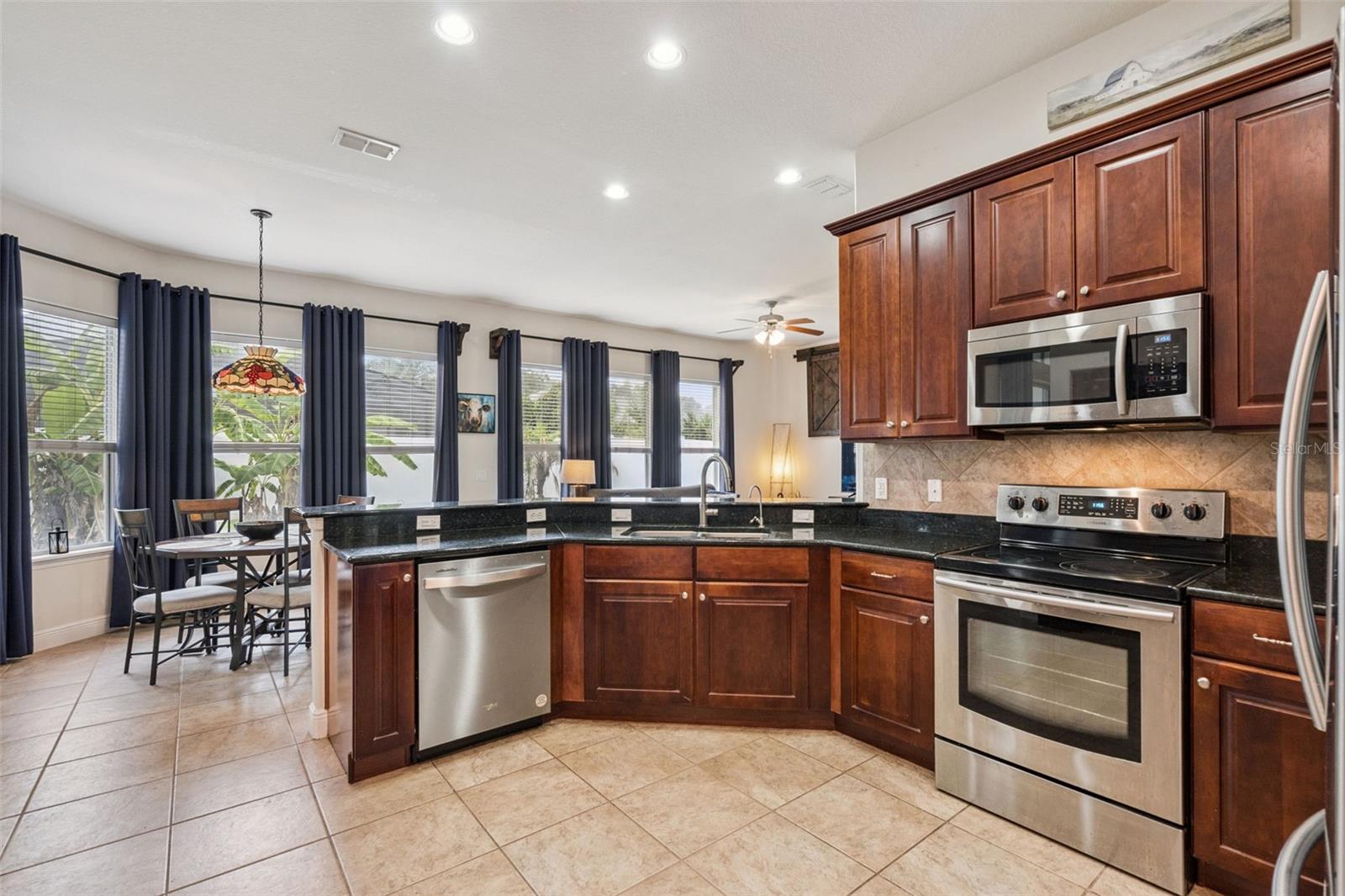 135 HICKORY STICK CT — photo 11