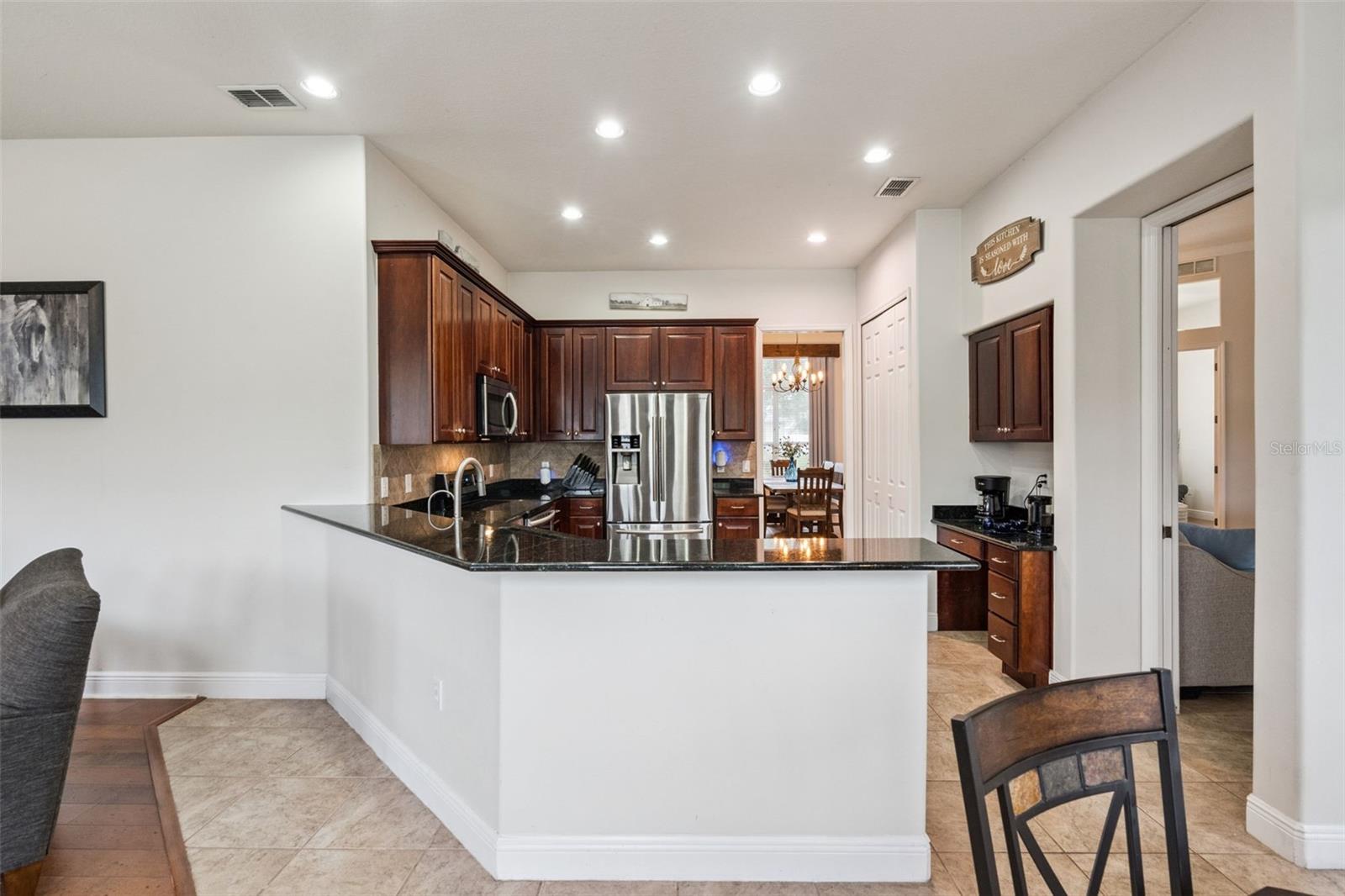 135 HICKORY STICK CT — photo 10