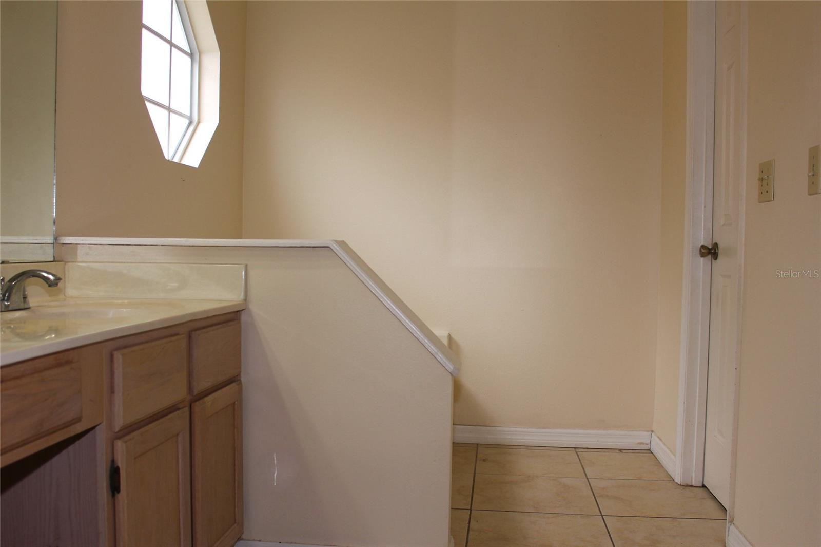 3036 DELLCREST PL — photo 12