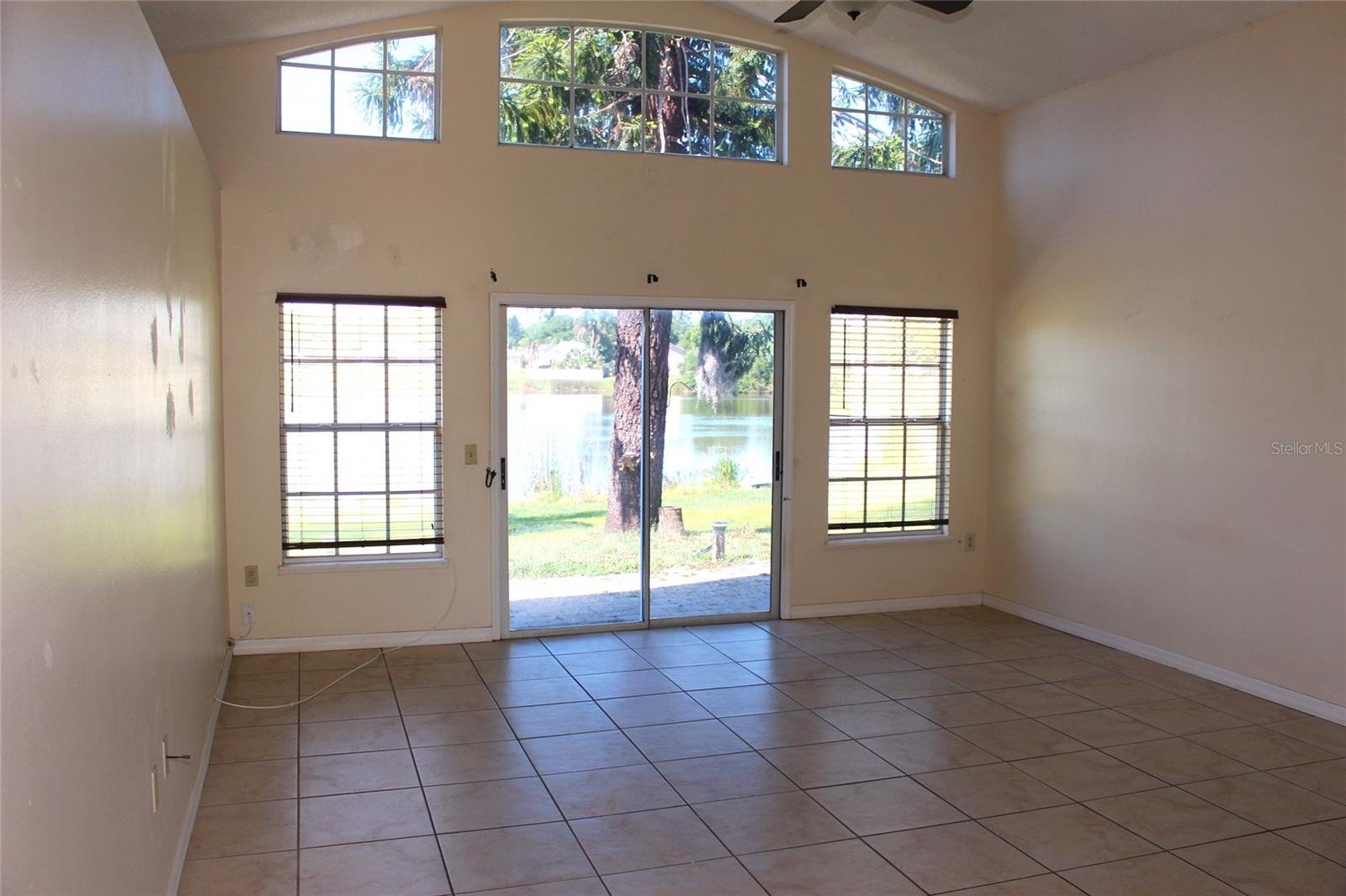 3036 DELLCREST PL — photo 5