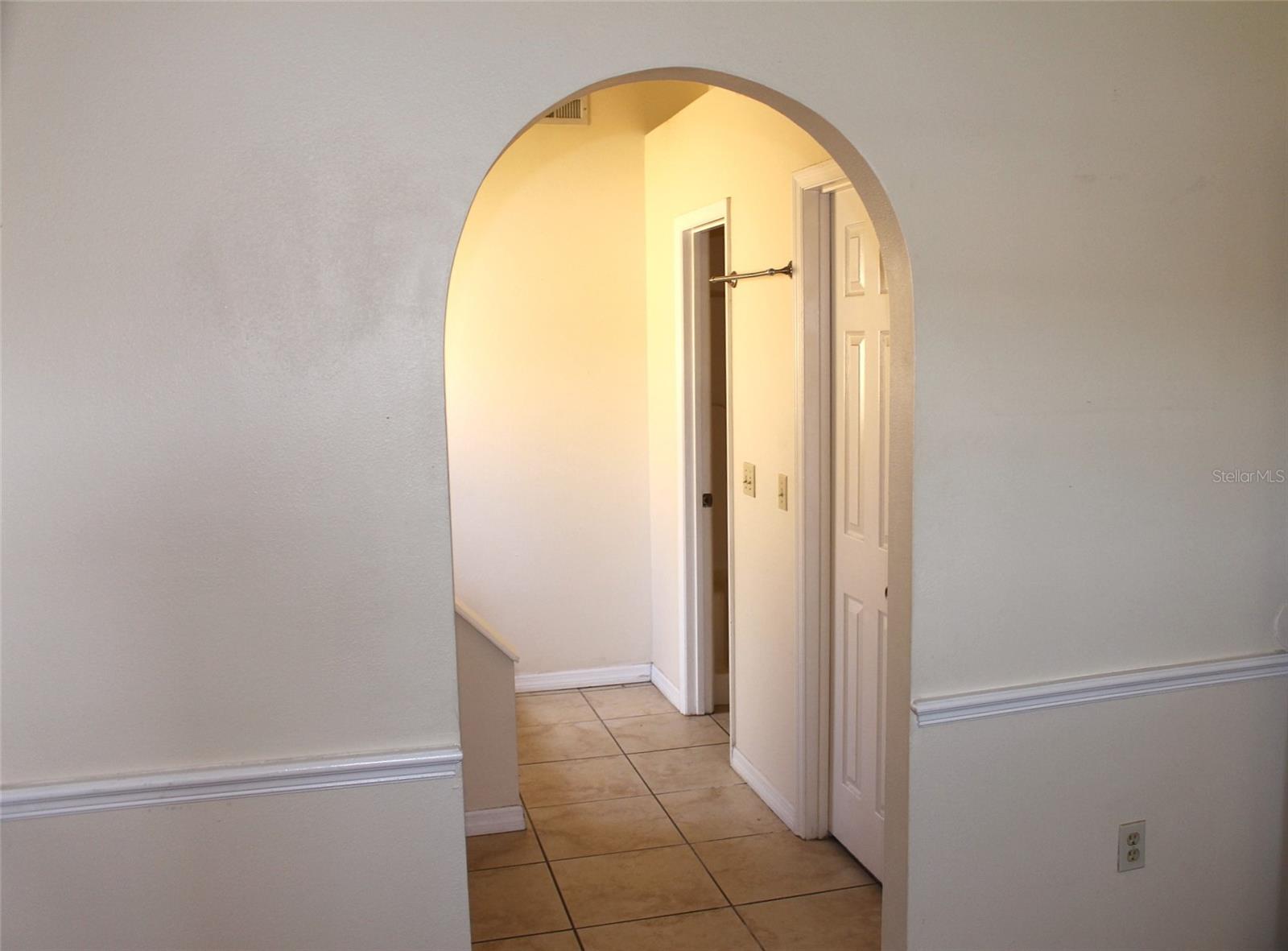3036 DELLCREST PL — photo 8