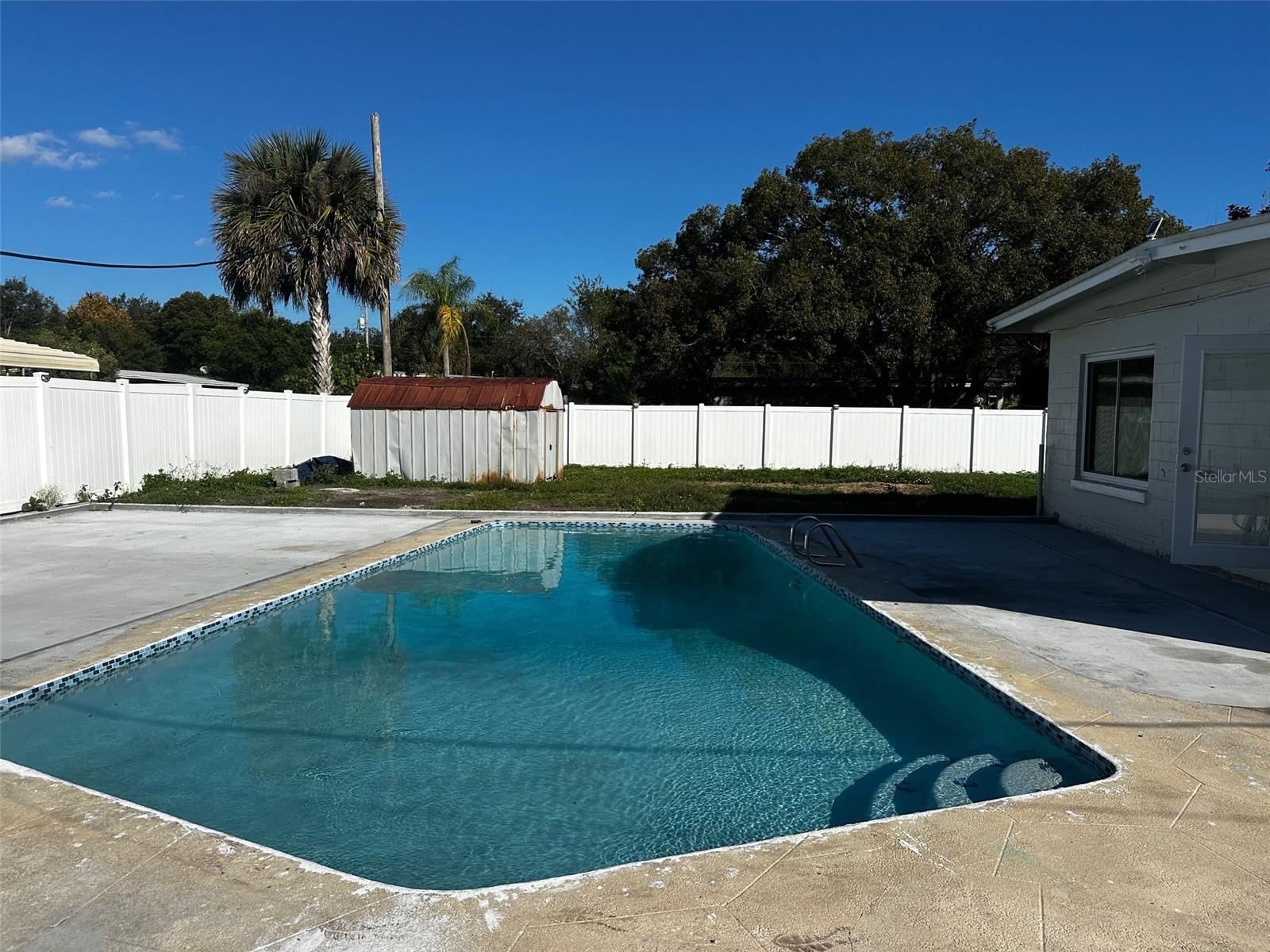 156 PINECREST DR — photo 4