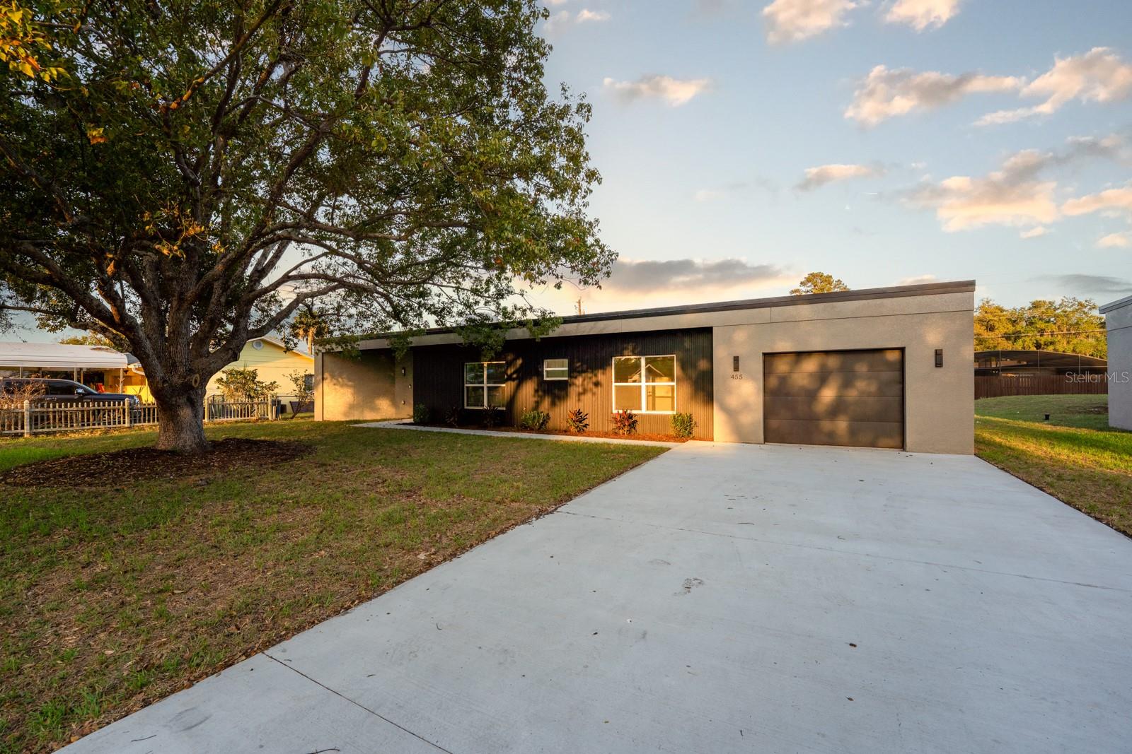 455 RIVERVIEW AVE — photo 8