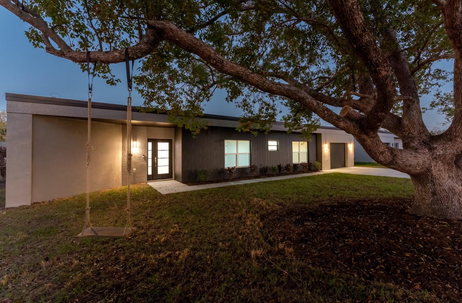 455 RIVERVIEW AVE — photo 9