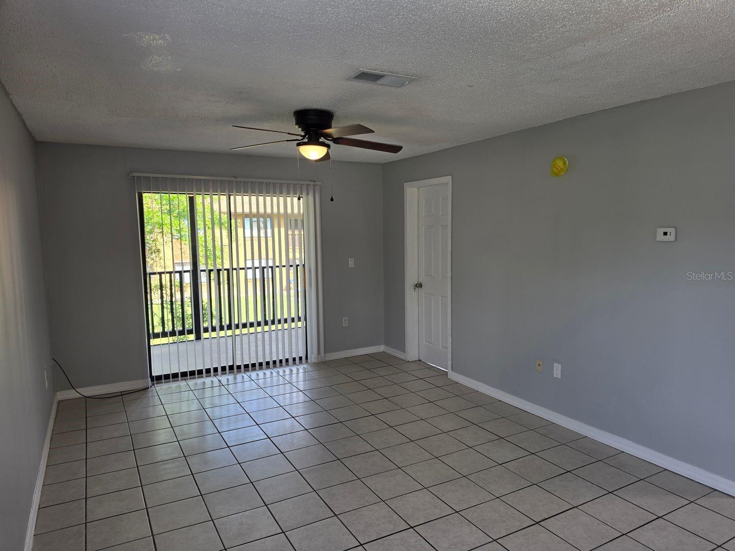 2526 S OAK AVE #A — photo 4