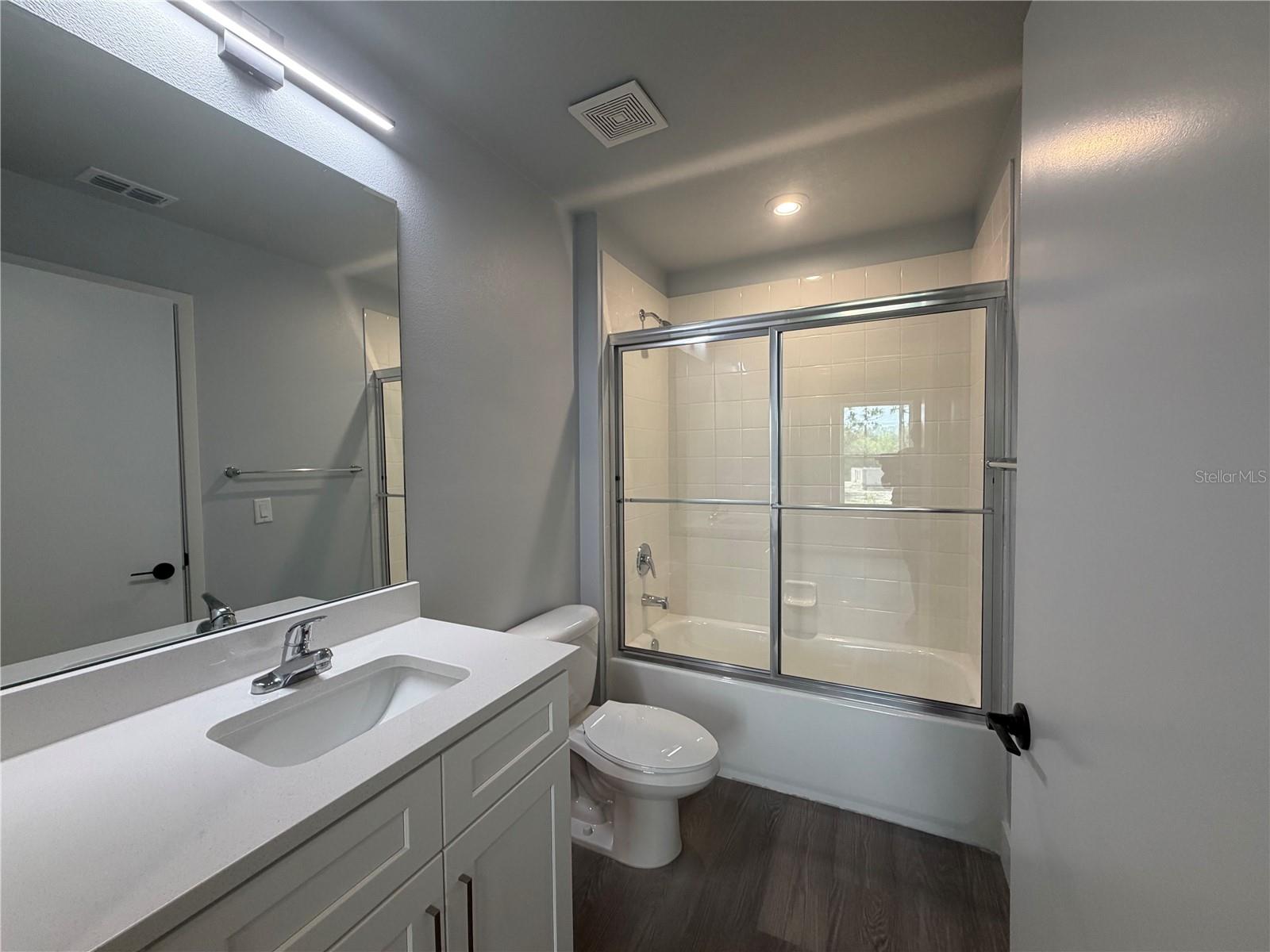 2240 FLORIDA DR #203 — photo 12