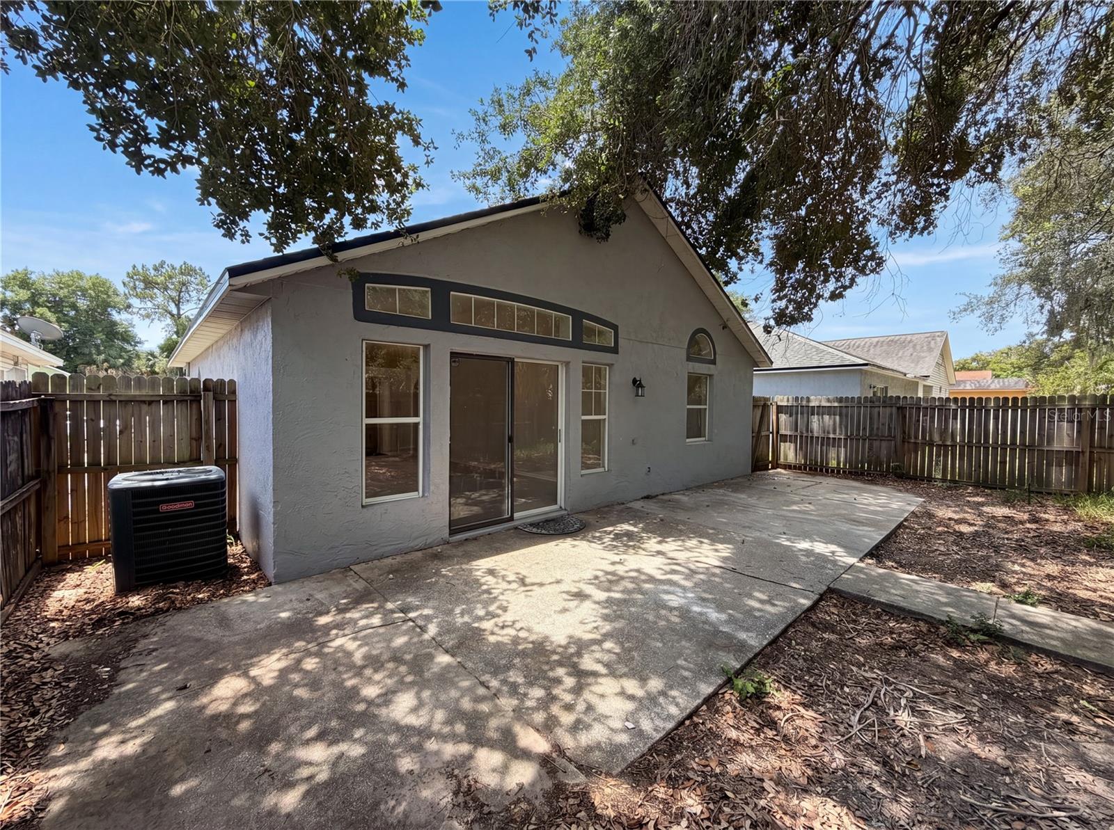 114 PAMALA CT — photo 5