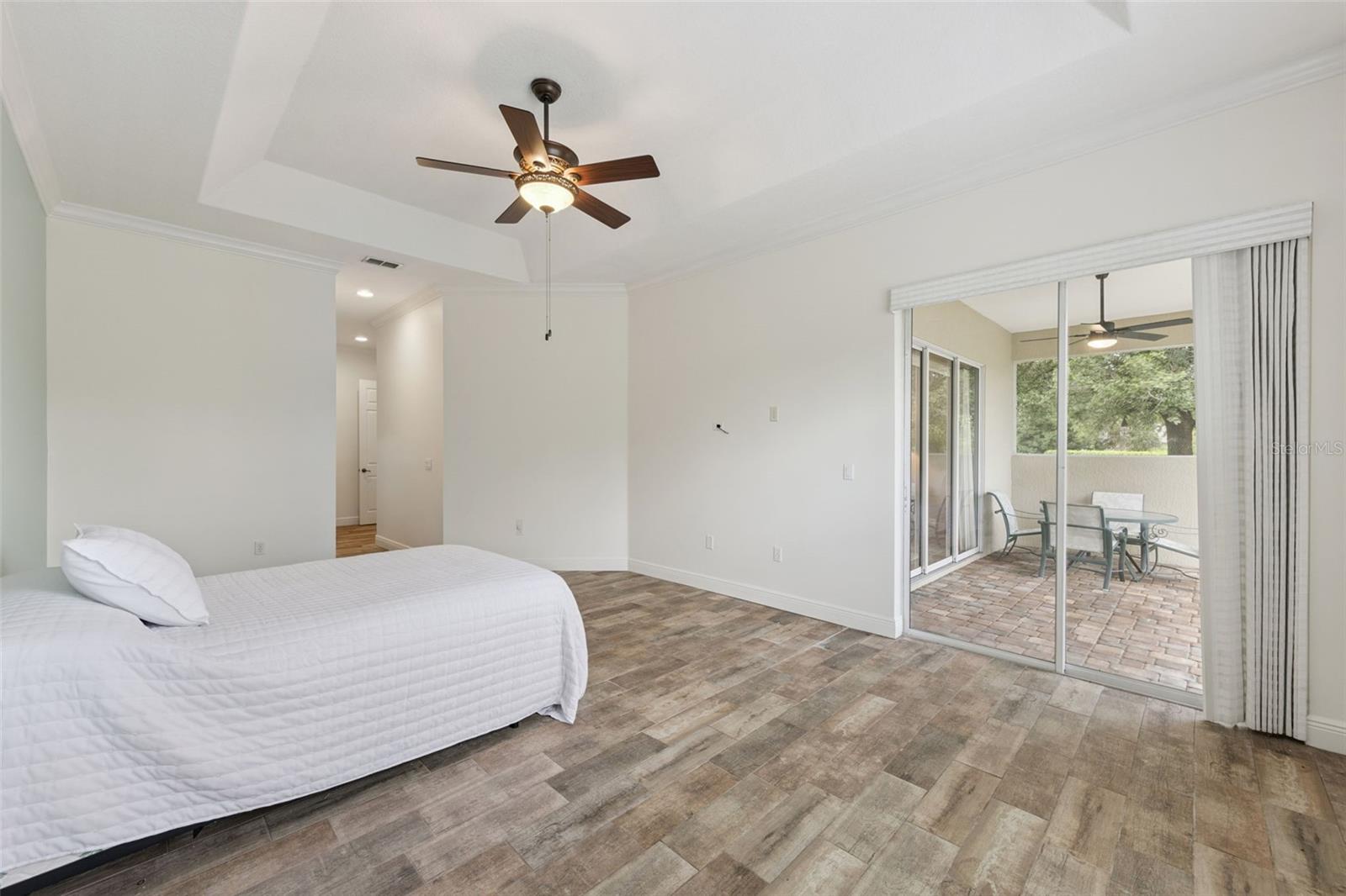 134 LOWER LAKE CT — photo 11