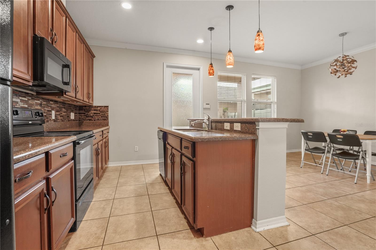561 TELFAIR SQUARE CT — photo 11