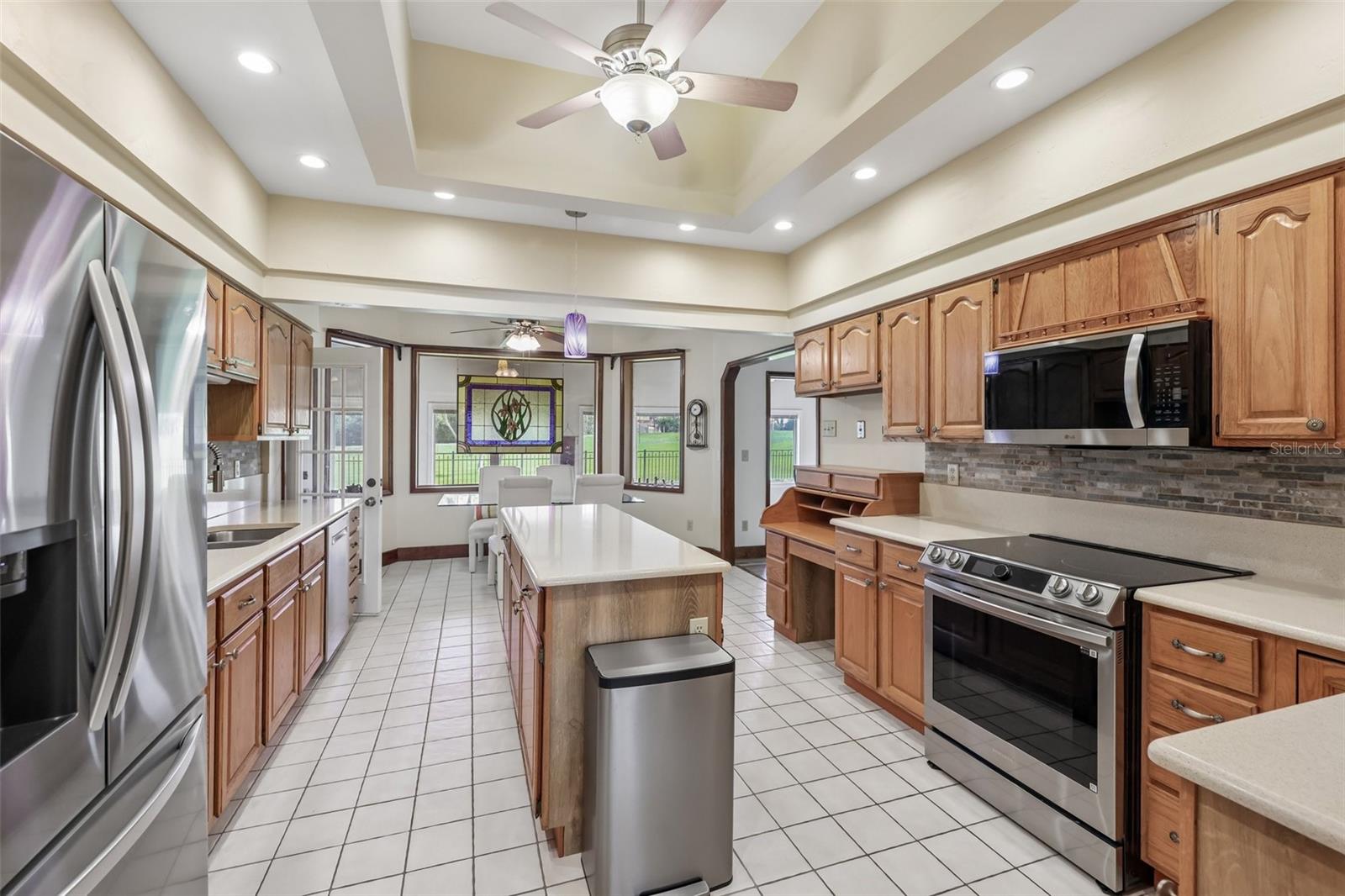 235 ANN RUSTIN DR — photo 12
