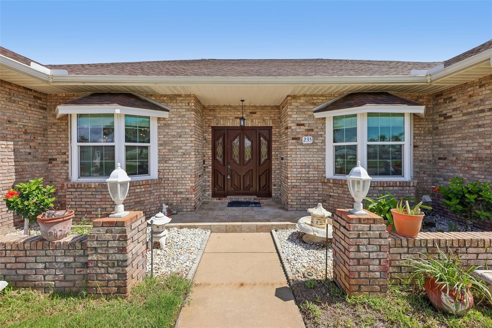 235 ANN RUSTIN DR — photo 4