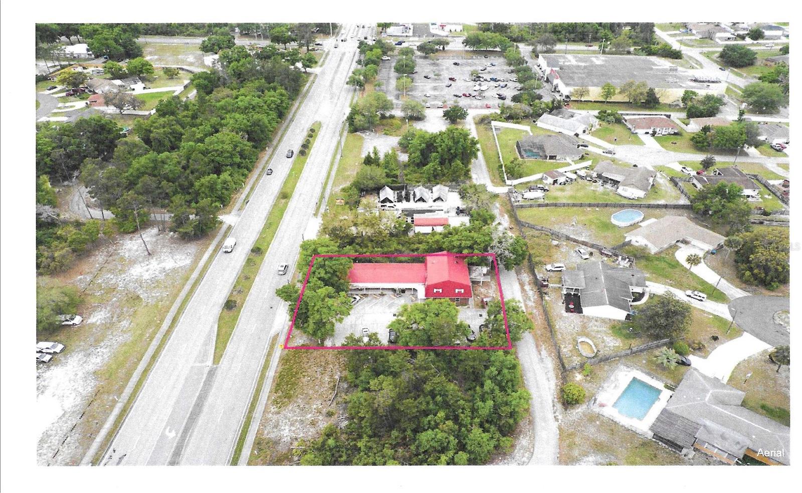 2820 HOWLAND BLVD — photo 3