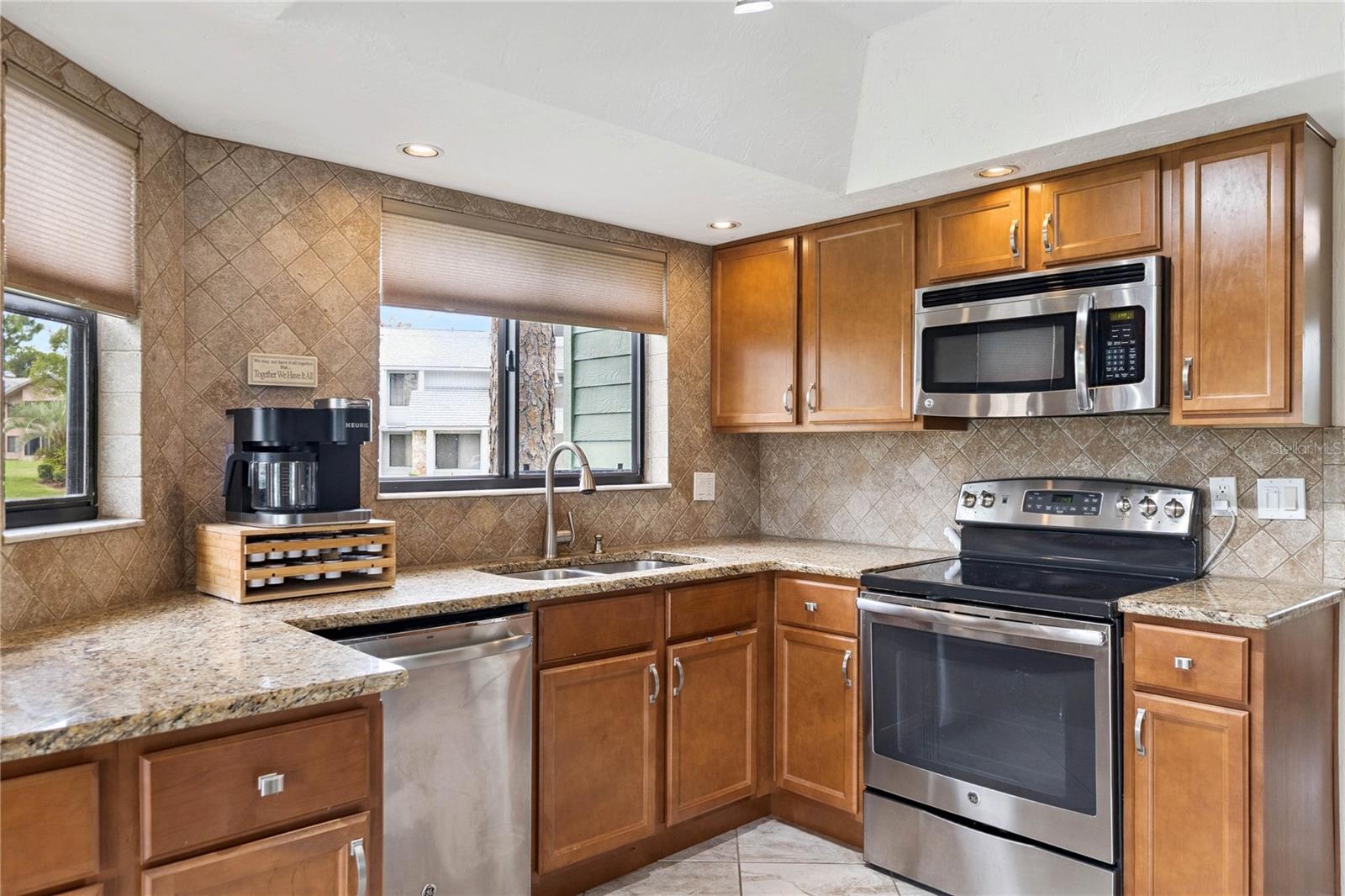 141 GOLDEN EYE DR #B — photo 4