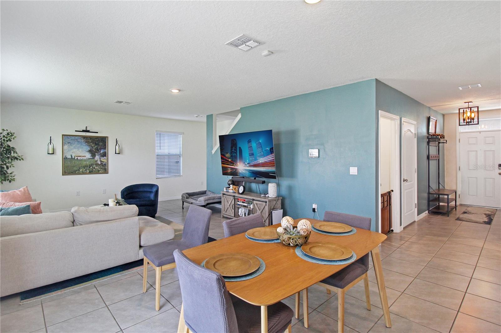 3165 EASTGROVE TER — photo 8