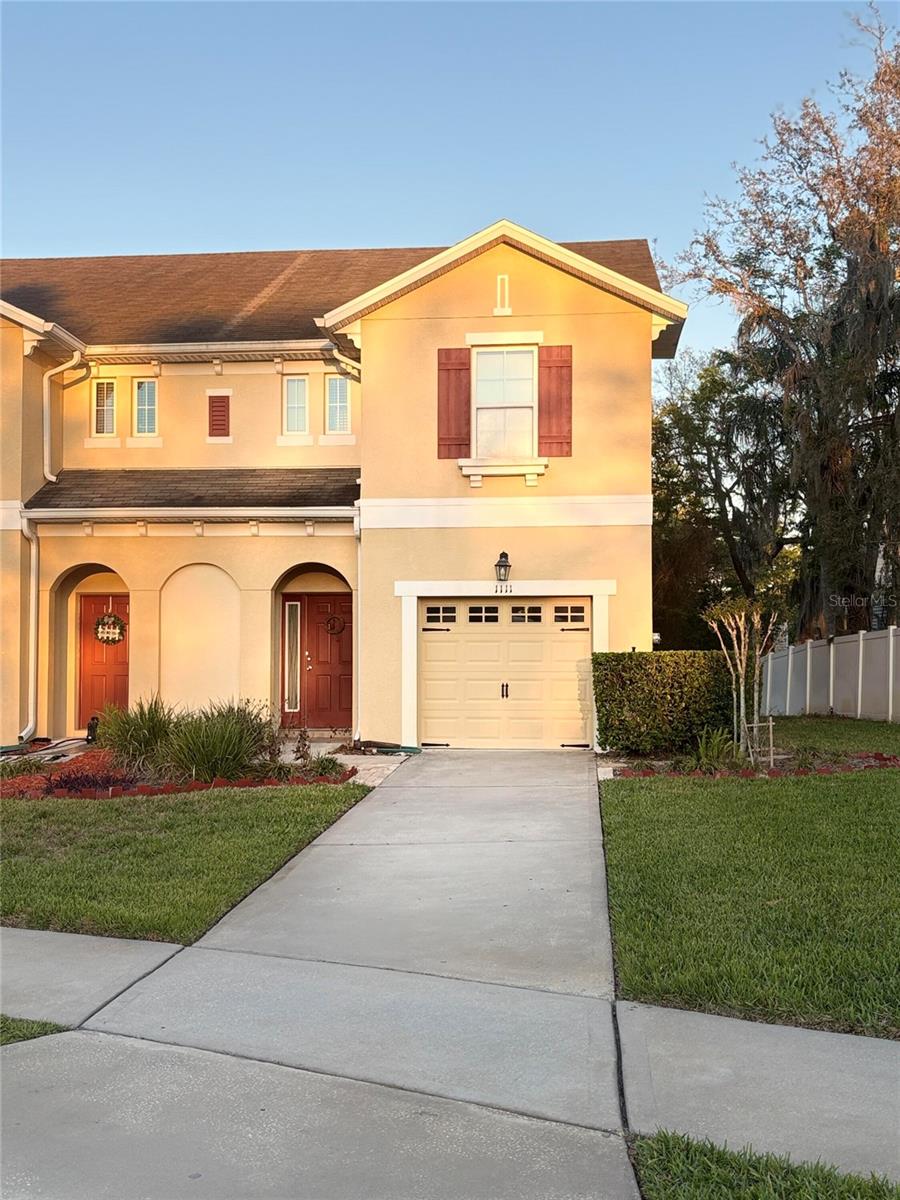 1111 PETERSON PL — photo 8