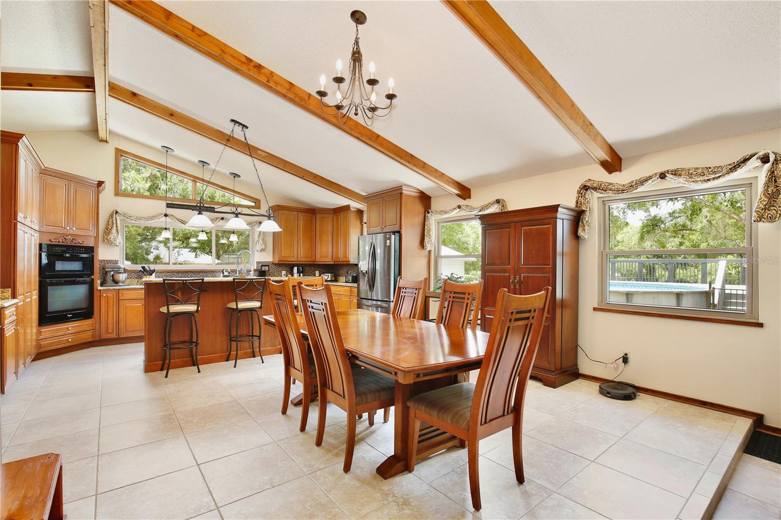 106 POLO LN — photo 2