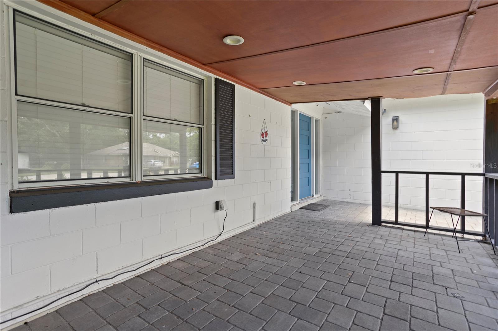2412 GRANDVIEW AVE — photo 3