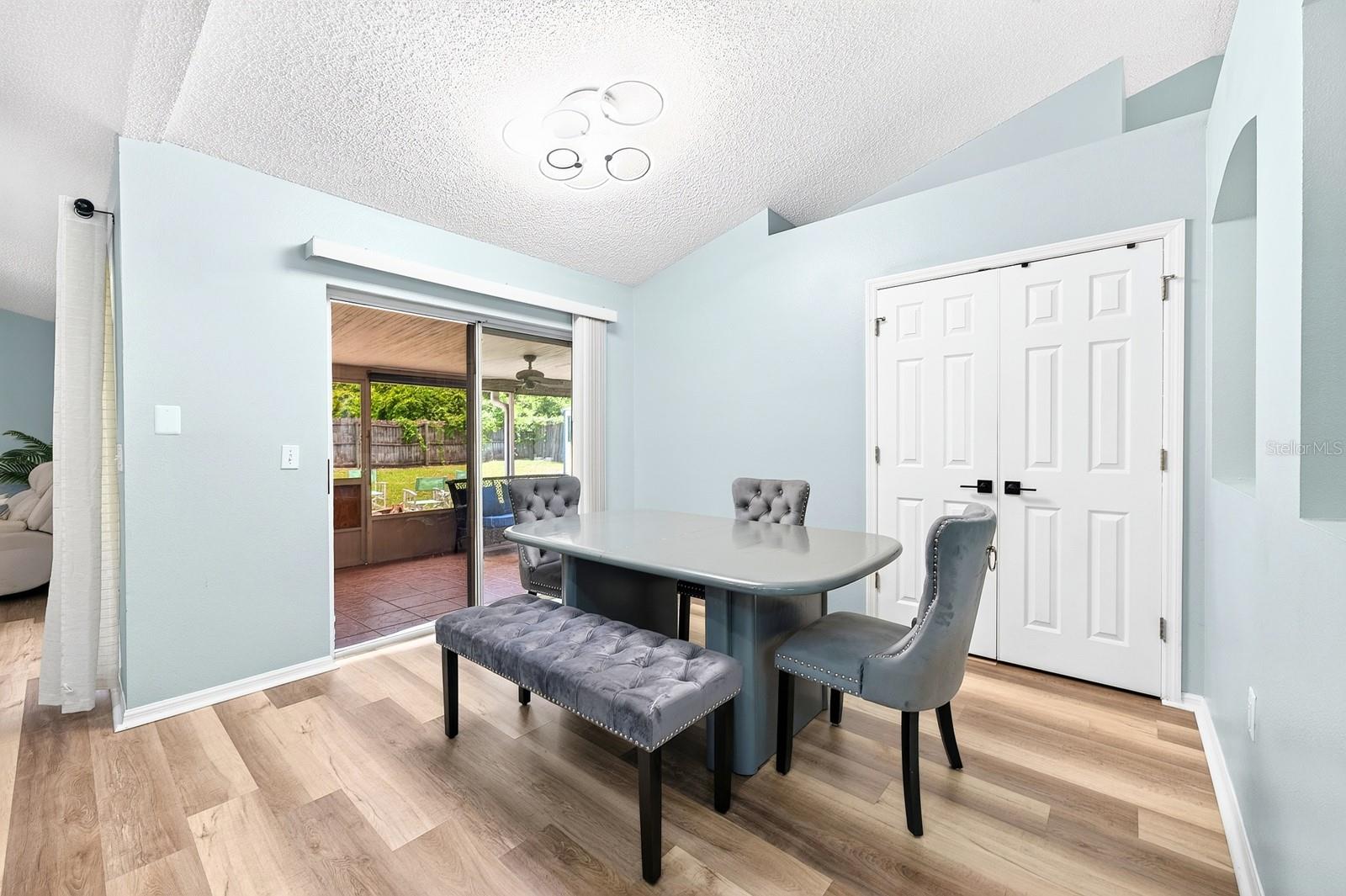 3147 UTAH DR — photo 6