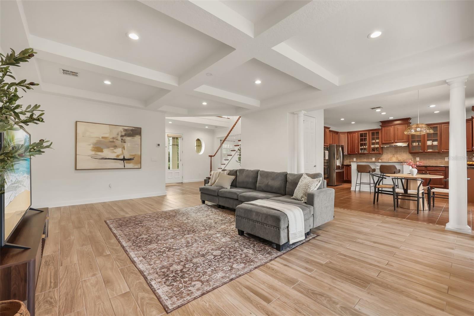 5674 BASSETT PL — photo 2