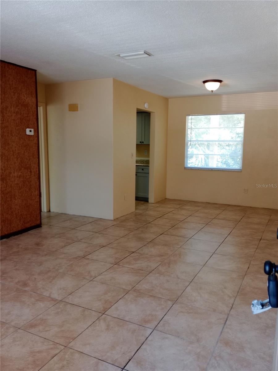 1217 KENNEDY RD #58 — photo 2