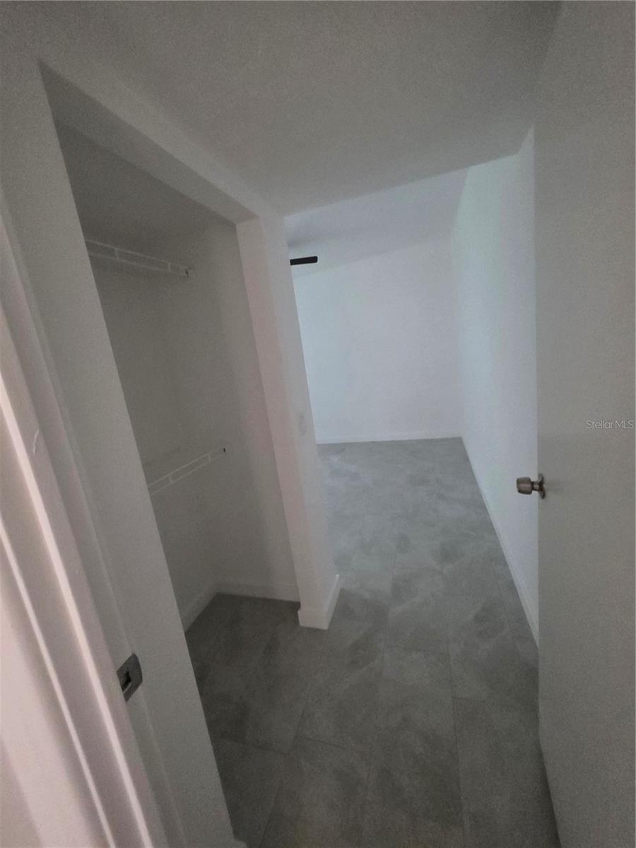 219 HAYS DR — photo 5