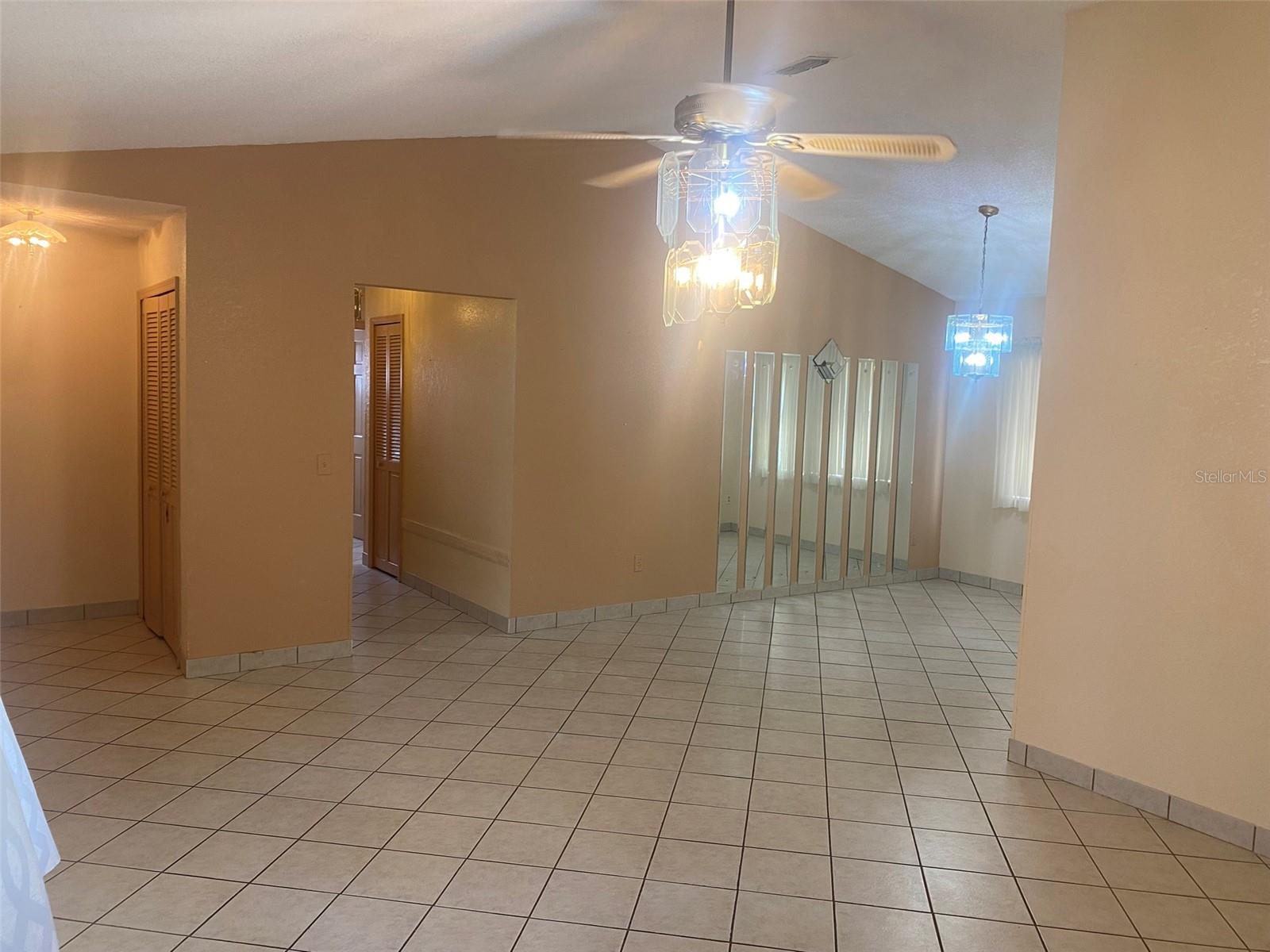 1101 STILLWATER AVE — photo 2