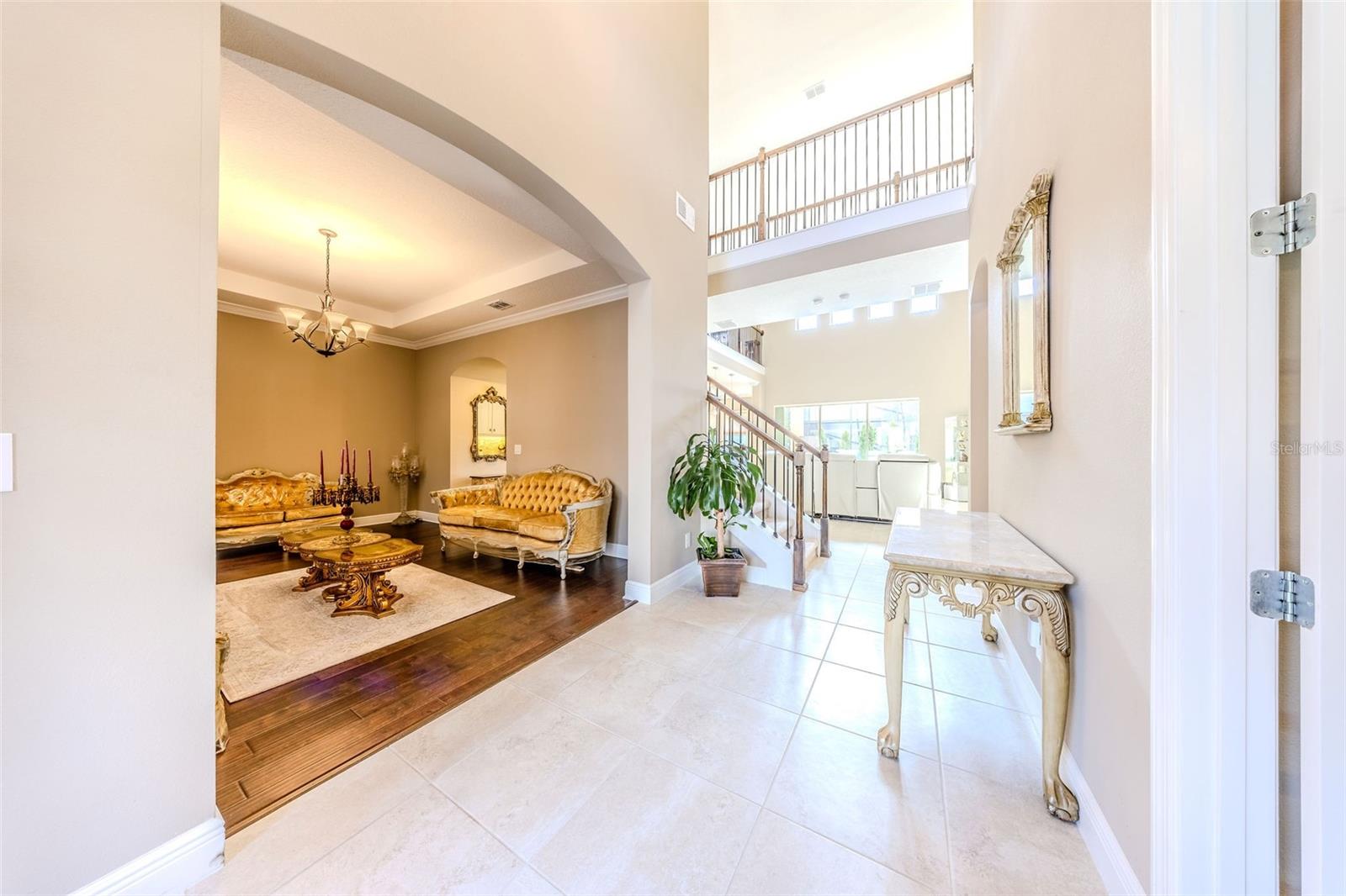 427 BLUE BIRCH CT — photo 10