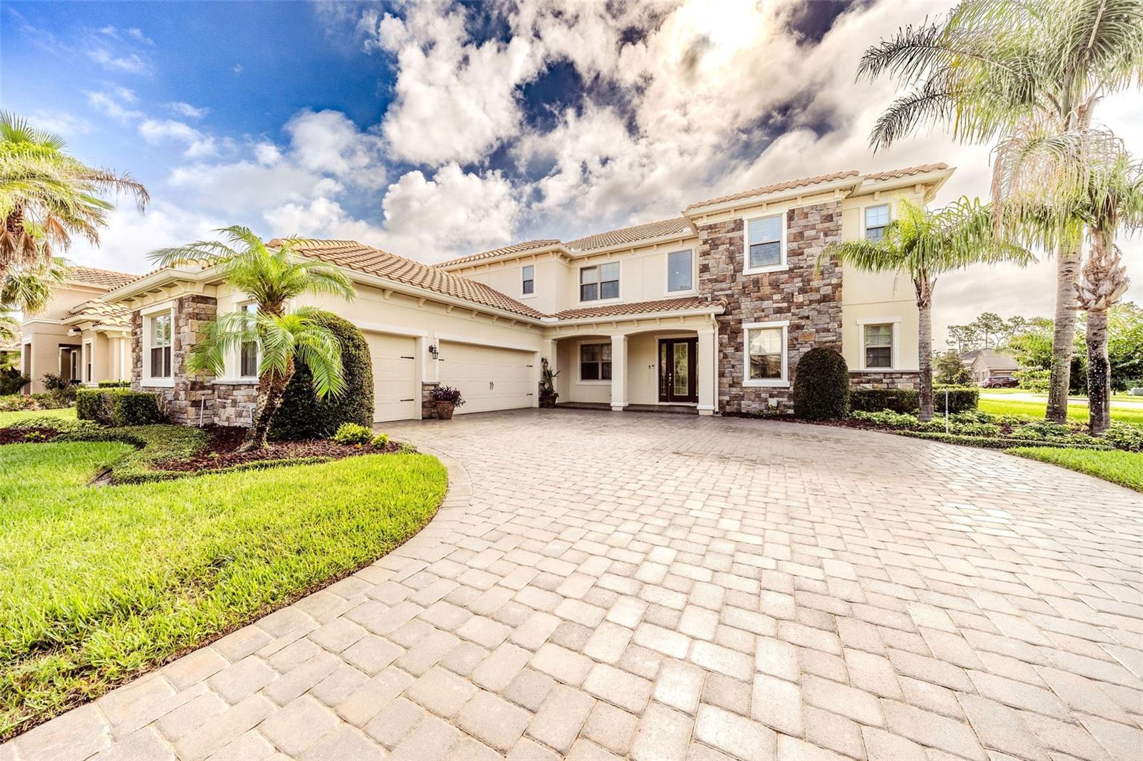 427 BLUE BIRCH CT