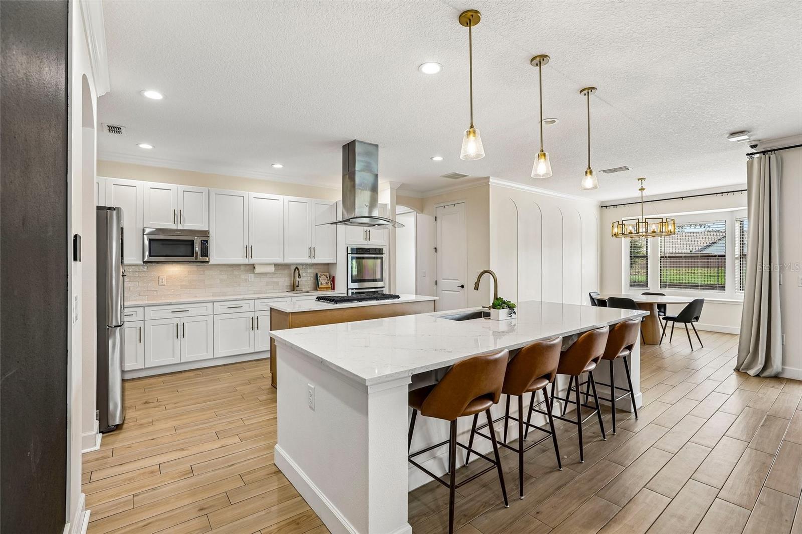 5785 SAYBROOK CIR — photo 7