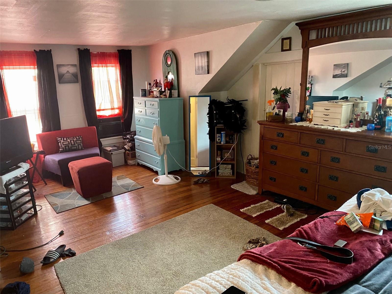 415 VERMONT AVE — photo 11