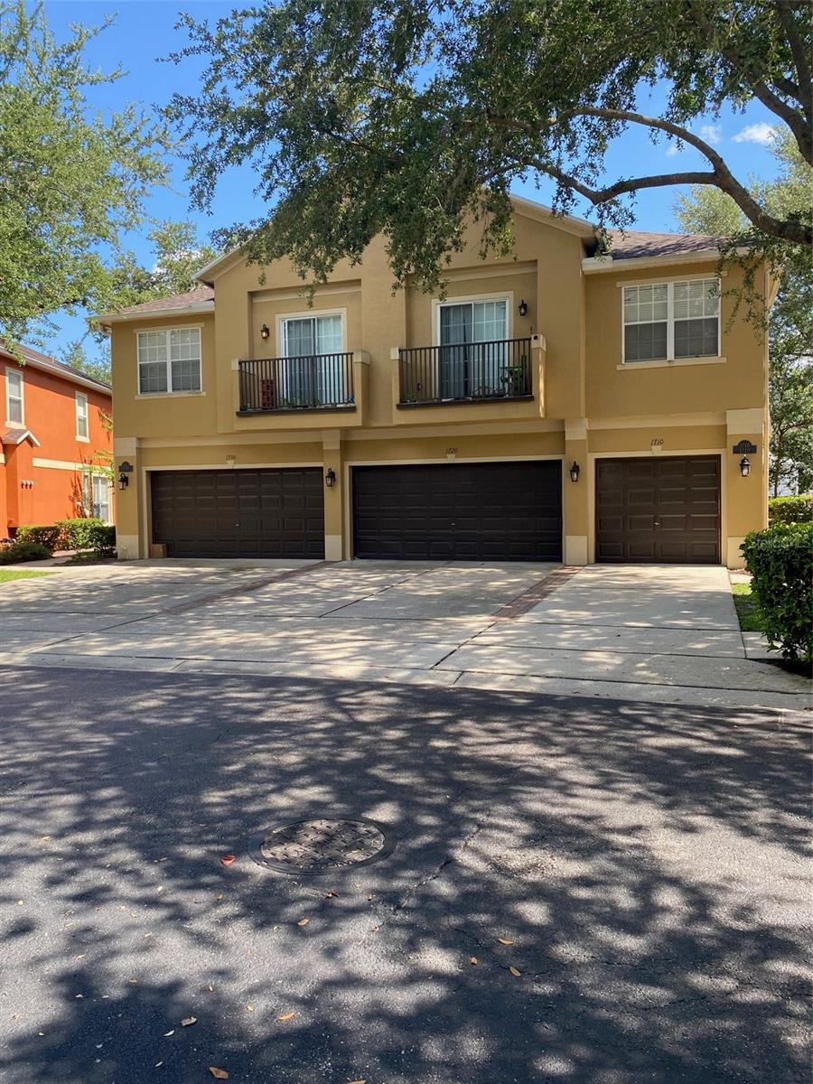 2130 PINE OAK TRL