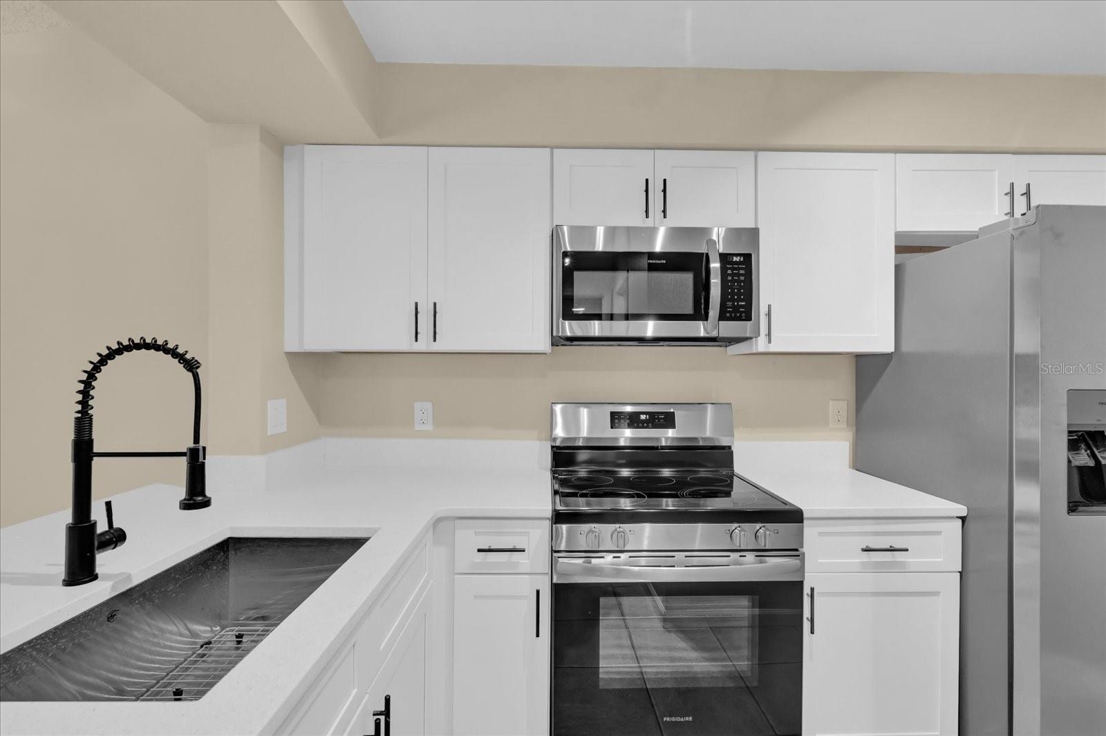 2405 NORTHLAKE DR #2405 — photo 12