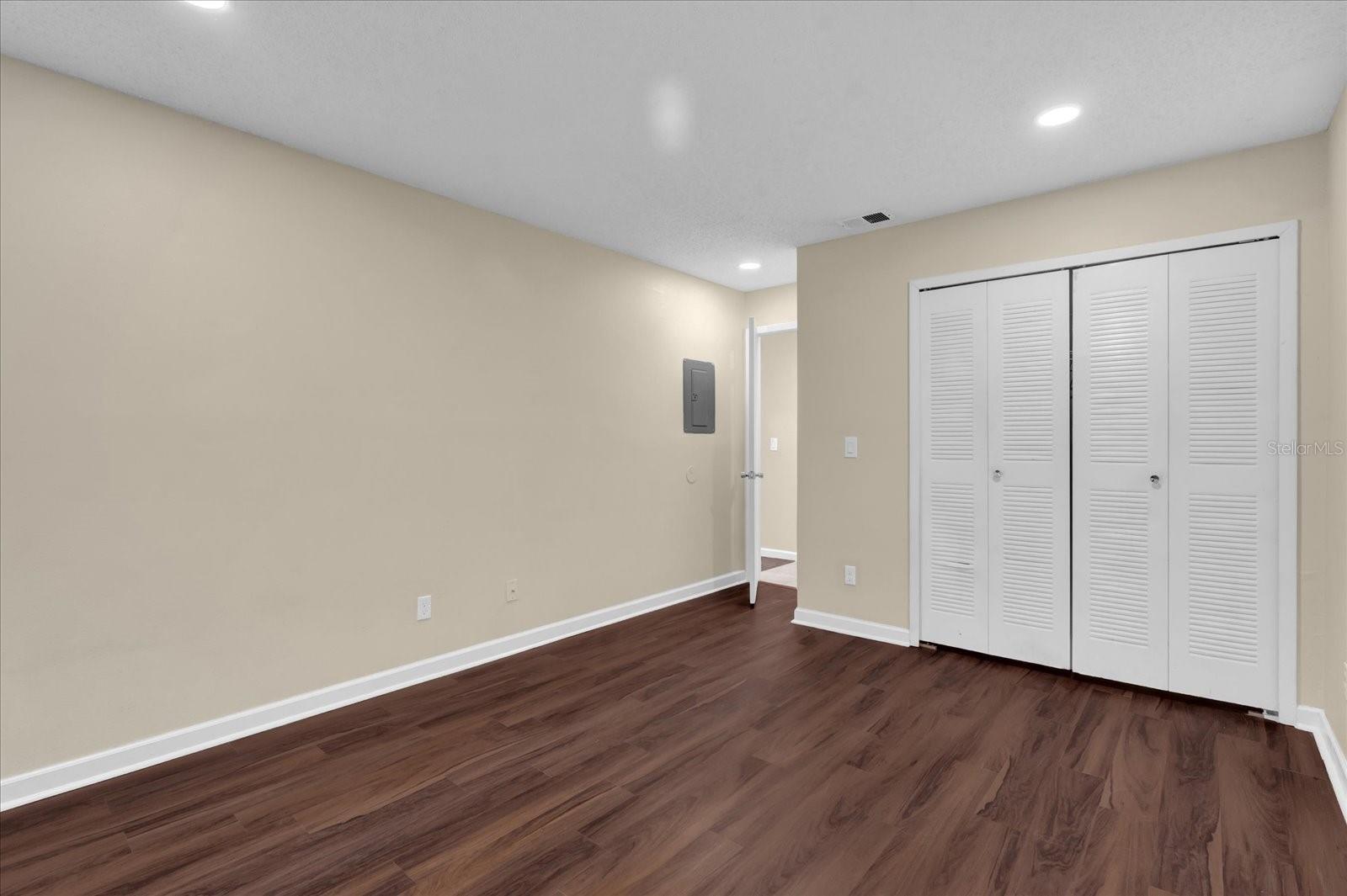 2405 NORTHLAKE DR #2405 — photo 10