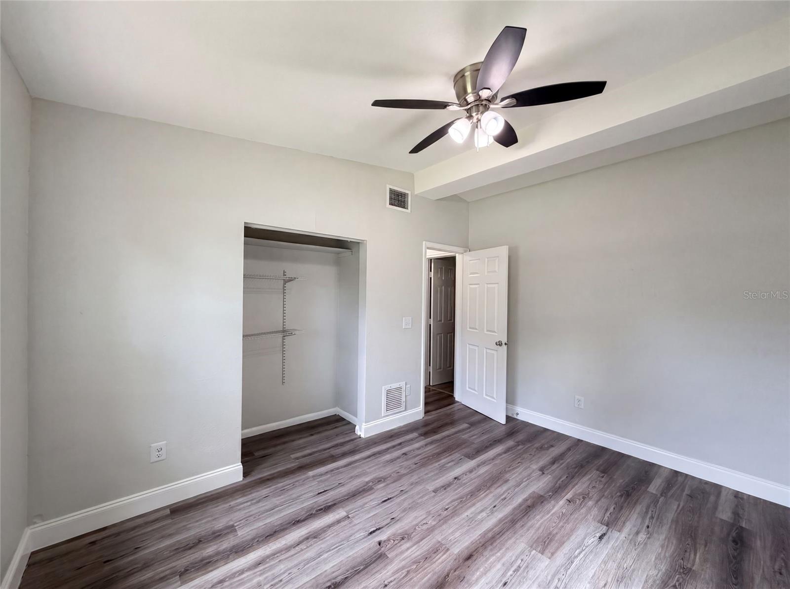 1502 DAROCA DR — photo 12